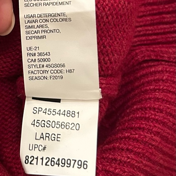 IZOD Men’s Premium Essentials Classic-Fit V-Neck Sweater Large Biking Red NEW - Picture 8 of 12